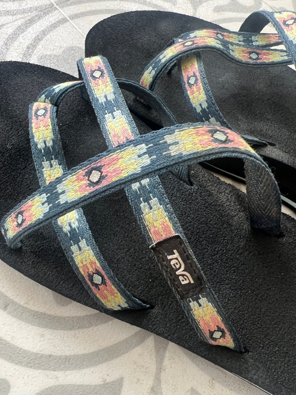 Women’s Teva Black Sandals with Multicolor Patterned Straps - Picture 3 of 5